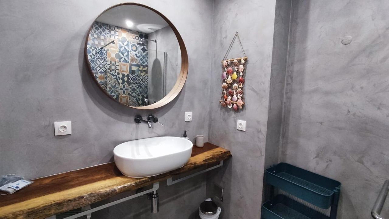 アルマカオ・デ・ペラ01 Sra Da Rocha Com Piscina E Ac - Casas & Papeisアパートメント エクステリア 写真