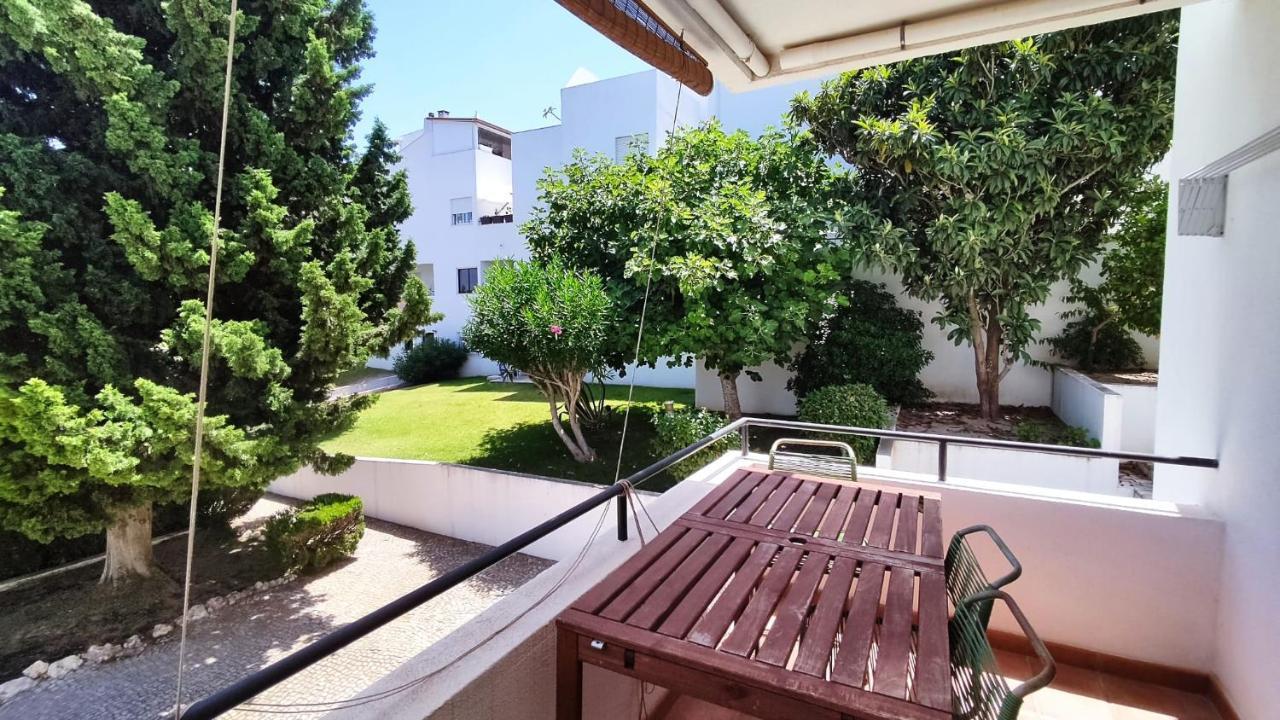 アルマカオ・デ・ペラ01 Sra Da Rocha Com Piscina E Ac - Casas & Papeisアパートメント エクステリア 写真